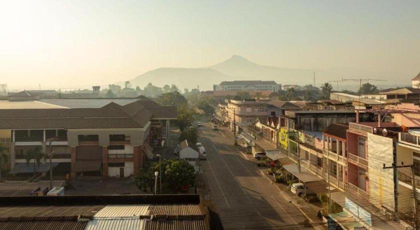 Residence Sisouk Boutique Hotel Pakse Bagian luar foto