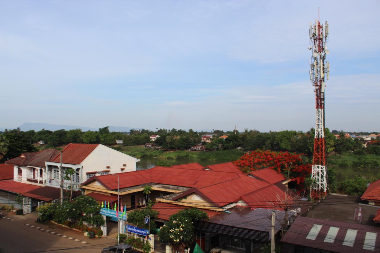 Residence Sisouk Boutique Hotel Pakse Bagian luar foto