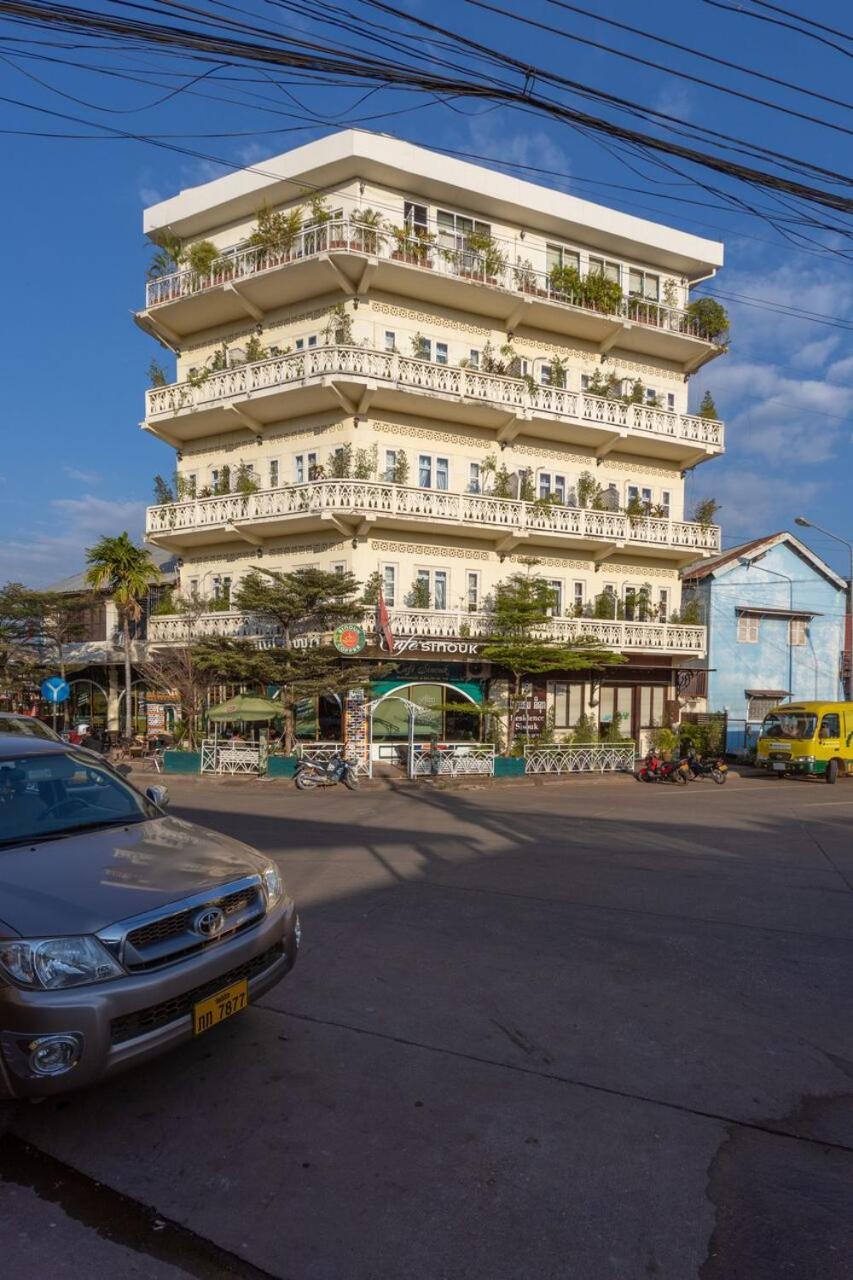 Residence Sisouk Boutique Hotel Pakse Bagian luar foto